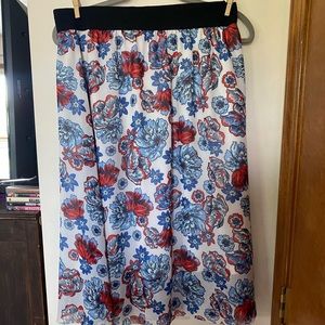 EUC Lola skirt size Large